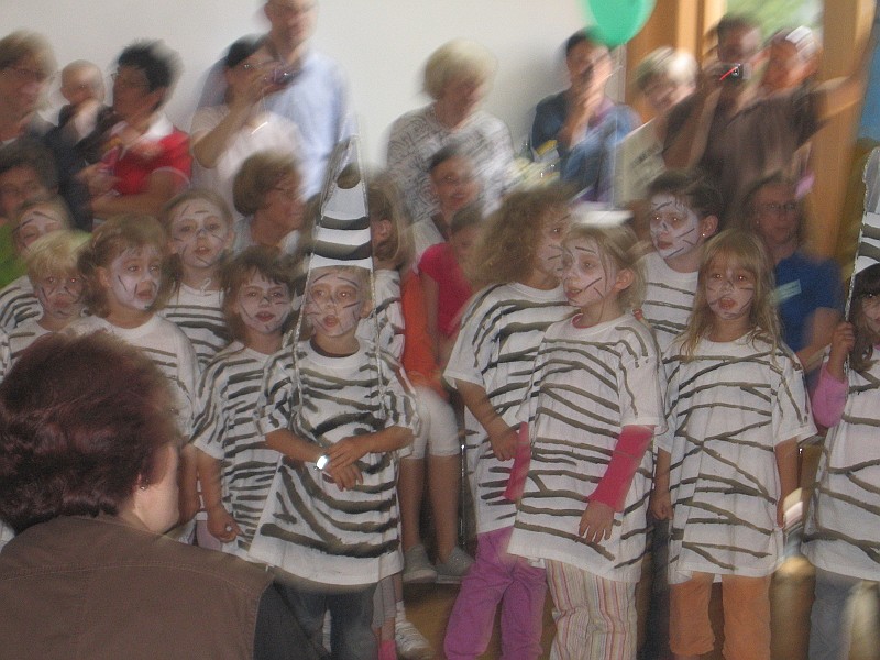 09 06 27 Kindermusical (7).JPG